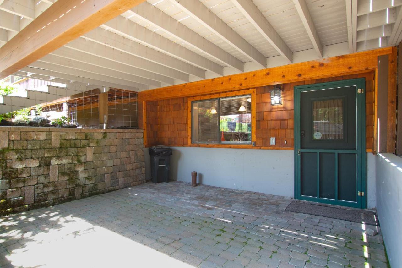 Cozy One Bedroom With Privacy - Community Beach Access Sandpoint Exterior photo